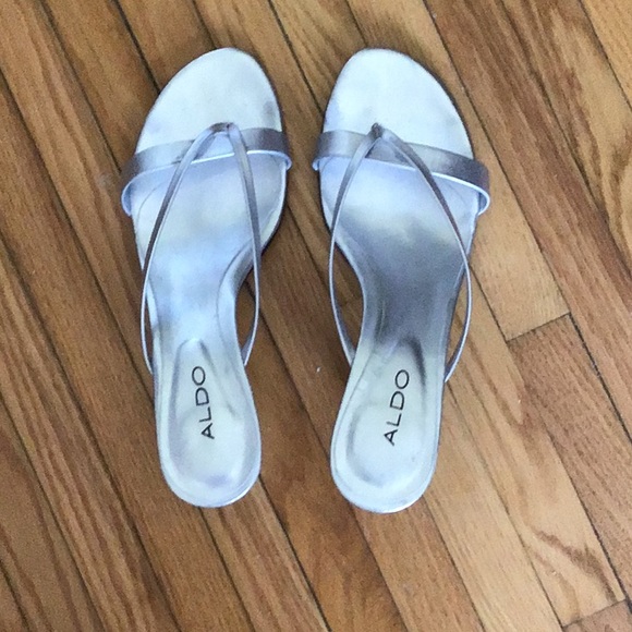 Sandals - Picture 1 of 1